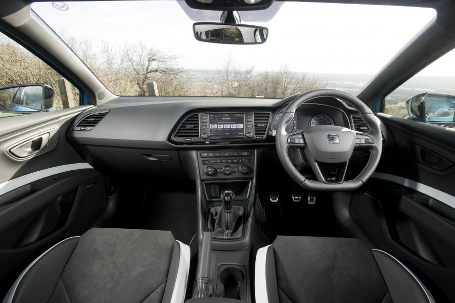  Seat Leon Cupra 290 2016 года  (UK) (фото 24 из 30)